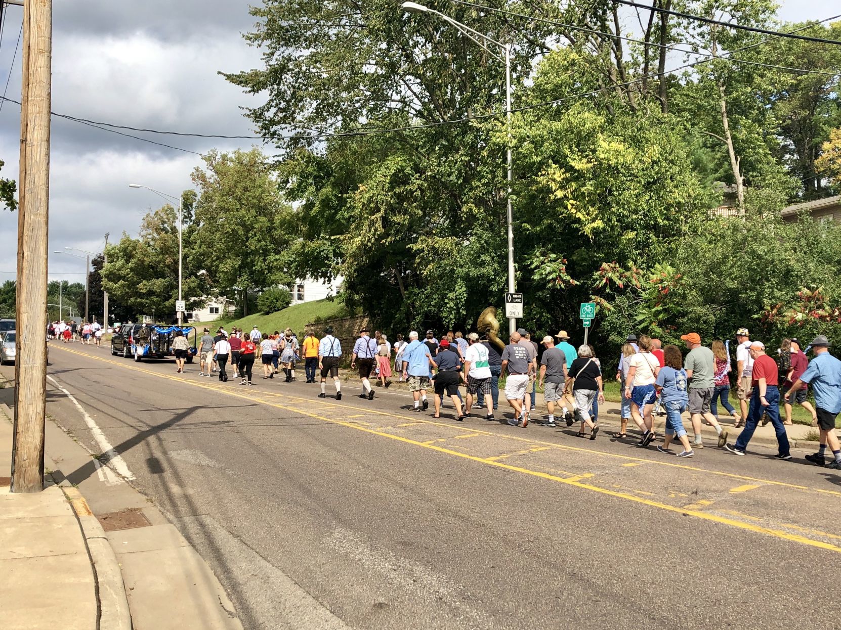 Oktoberfest 2019 royalty announcement and golden keg procession